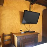 Largo Sperlonga 18